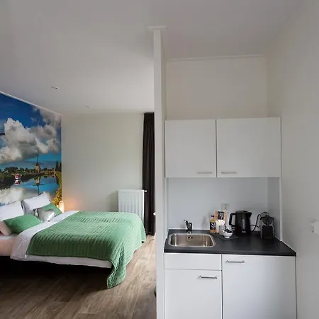 Hotel 1883 Velsen-Zuid